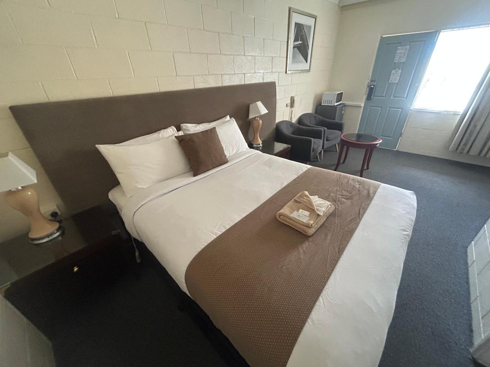 Warren Motor Inn Luaran gambar
